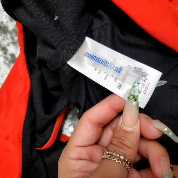 Swimsuits For All Red One-Piece Swimsuit - Picture 6 of 7